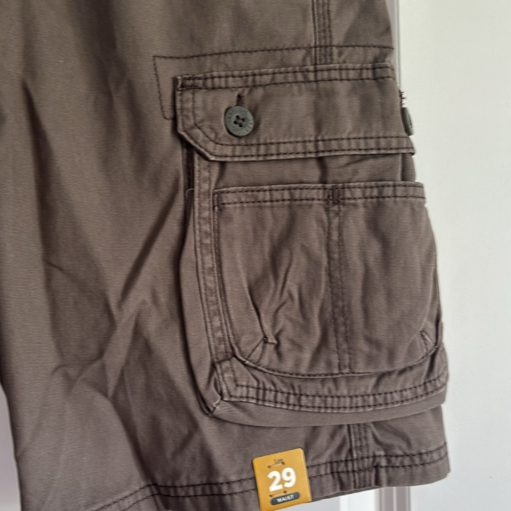 NWT Lee Men's Dungarees New Belted Wyoming Cargo Short, vapor, 29 waist - Picture 6 of 9